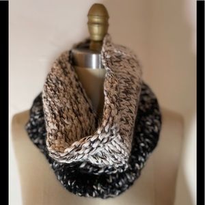 Hand knit ombré tweed cowl. New